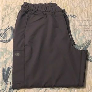 Women’s Dickies pewter scrub pant 2XL petite